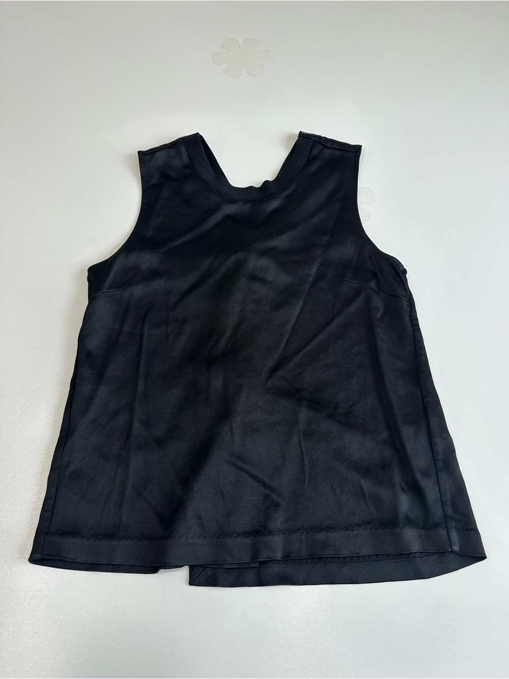 3-1 Phillip Lim black sleeveless blouse twist or knot detail at the back Sz 6